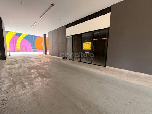 Local en venta en Los Colores, Medellín, 28 m² · foto 3 de 6