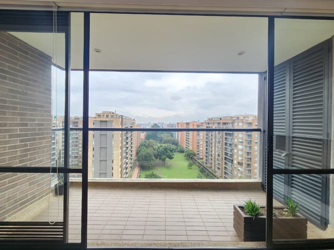 Apartamento de 3 alcobas en venta en Alejandria, Bogotá, 136 m² · foto 4 de 24