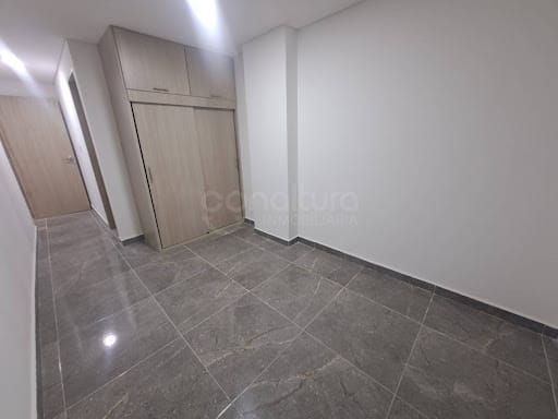 Apartamento de 2 alcobas en venta en La Gabriela, Bello, 65 m² · foto 8 de 18