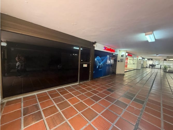 Local en venta en Guayaquil, Cali, 147 m² · foto 3 de 5