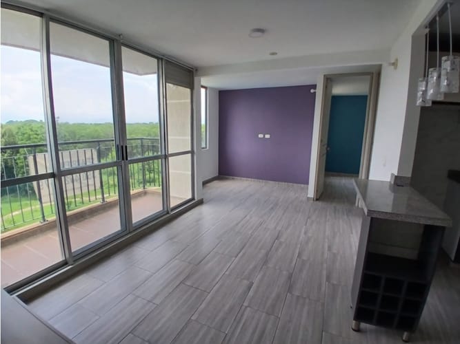 Apartamento de 2 alcobas en arriendo en Las Palmas, Ricaurte, 56 m² · foto 2 de 24
