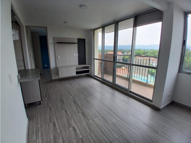 Apartamento de 2 alcobas en arriendo en Las Palmas, Ricaurte, 56 m² · foto 3 de 24