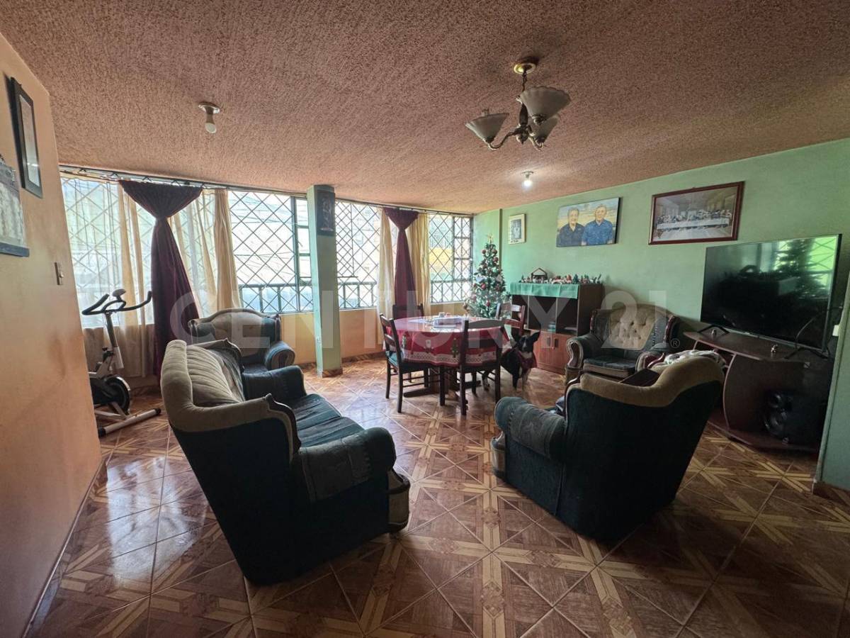Casa en venta en Puente Grande, Bogotá · foto 3 de 19