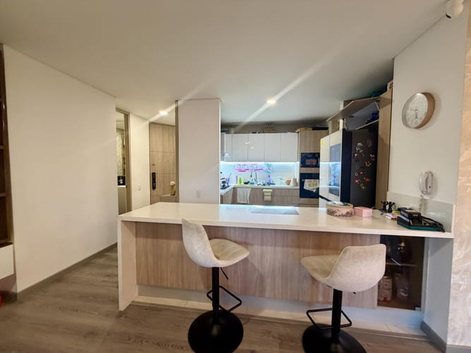Apartamento de 3 alcobas en venta en San Jose V Sector, Bogotá, 155 m² · foto 13 de 24