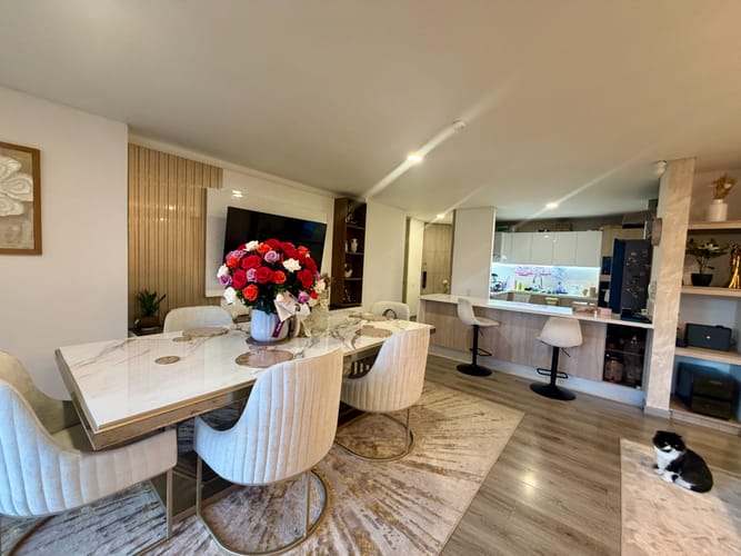 Apartamento de 3 alcobas en venta en San Jose V Sector, Bogotá, 155 m² · foto 12 de 24