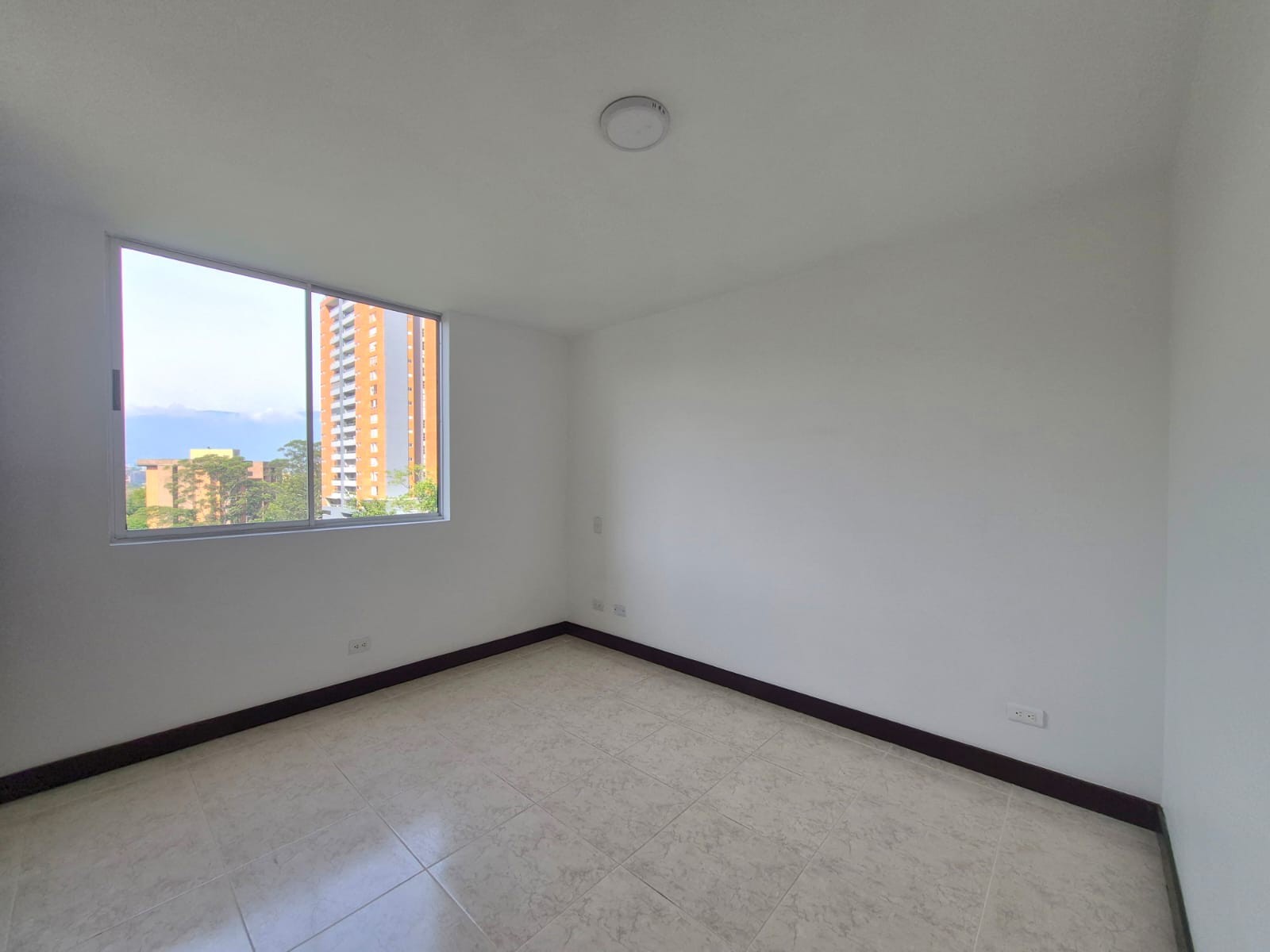 Apartamento en venta en La Inmaculada, Envigado · foto 12 de 16