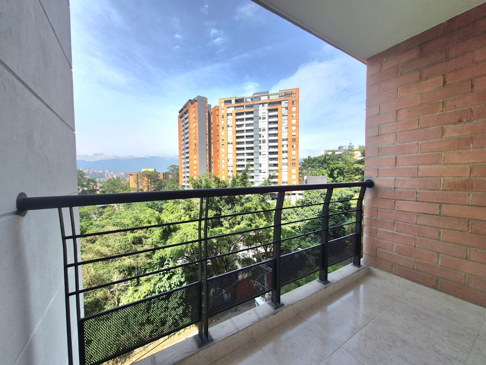 Apartamento en venta en La Inmaculada, Envigado · foto 16 de 16