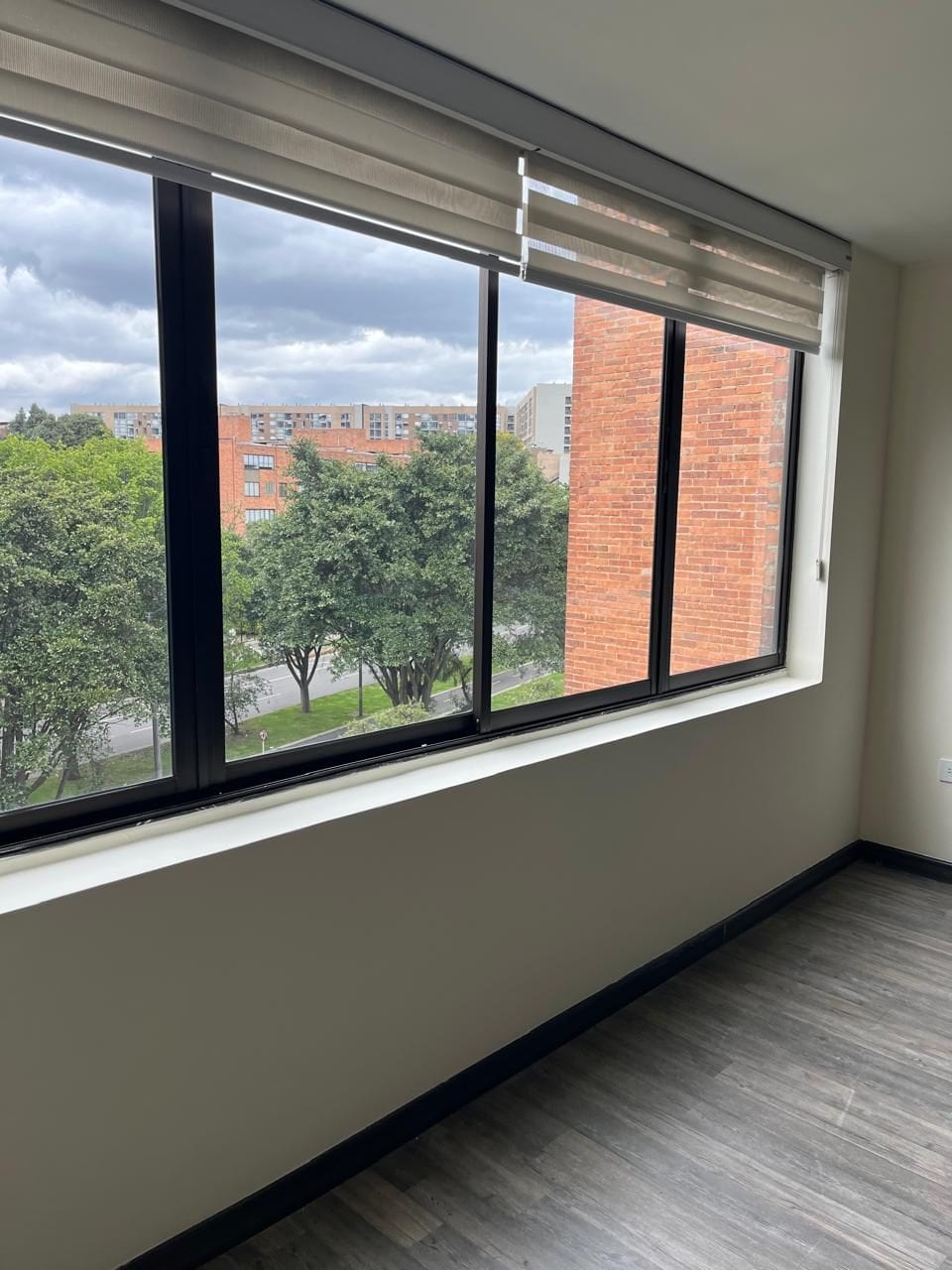Apartamento en venta en Lagos De Cordoba, Bogotá · foto 2 de 24