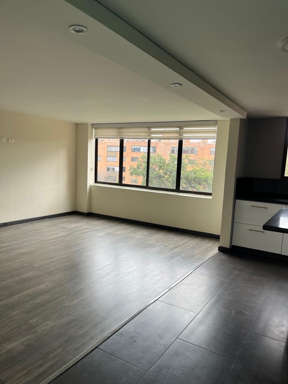 Apartamento en venta en Lagos De Cordoba, Bogotá · foto 3 de 24