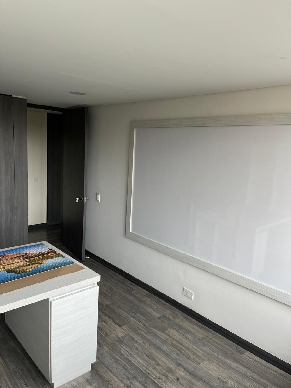 Apartamento en venta en Lagos De Cordoba, Bogotá · foto 24 de 24