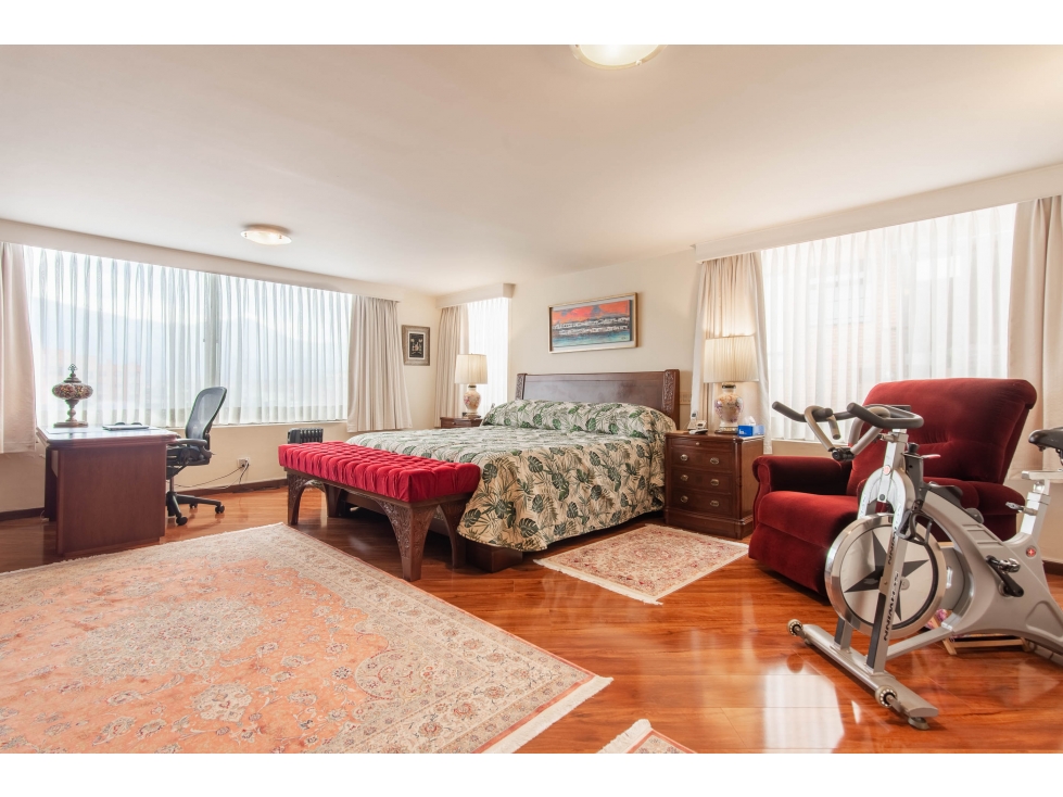 Apartamento en venta en Santa Barbara Occidental, Bogotá · foto 3 de 18