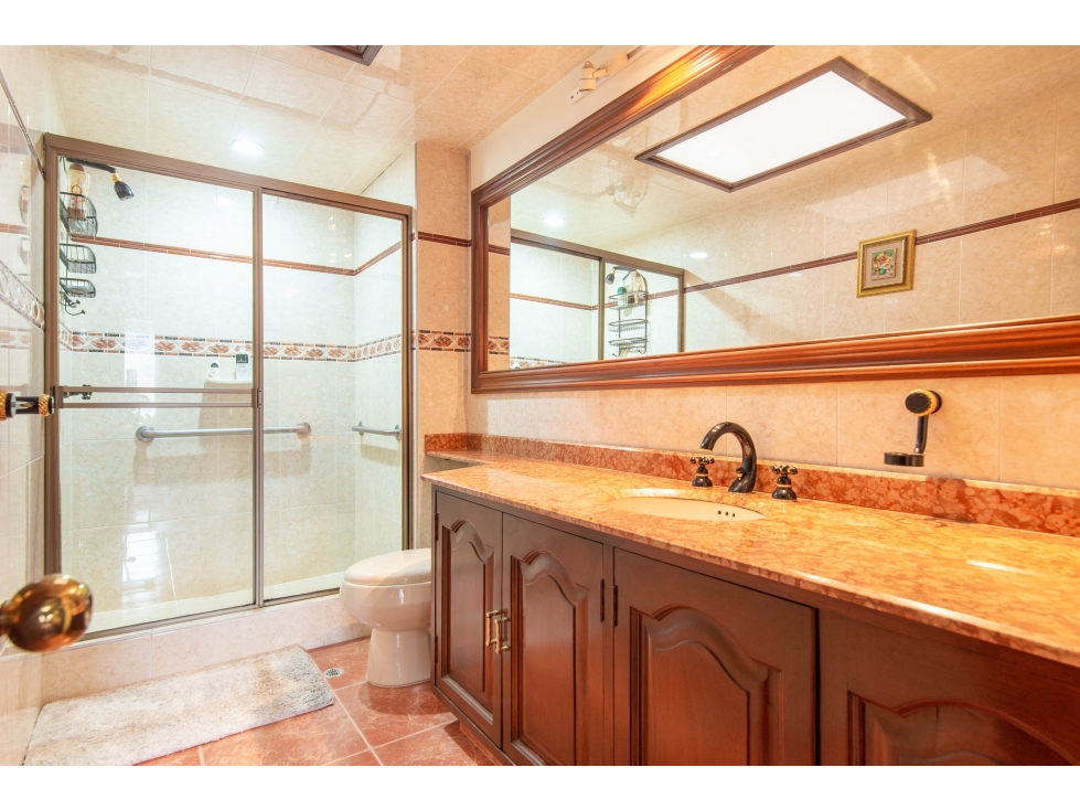Apartamento en venta en Santa Barbara Occidental, Bogotá · foto 16 de 18