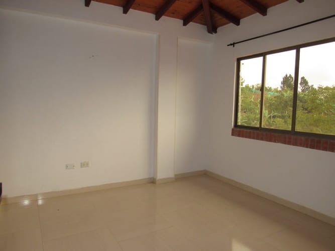 Casa de 3 alcobas en arriendo en Ruitoque, Piedecuesta · foto 15 de 24