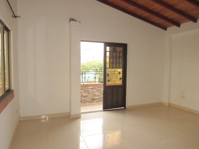 Casa de 3 alcobas en arriendo en Ruitoque, Piedecuesta · foto 20 de 24