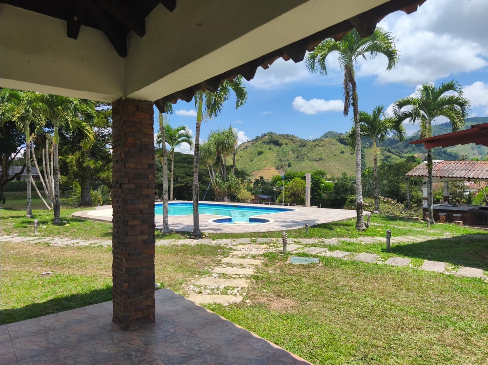 Casa en venta en Combia, Pereira · foto 6 de 24