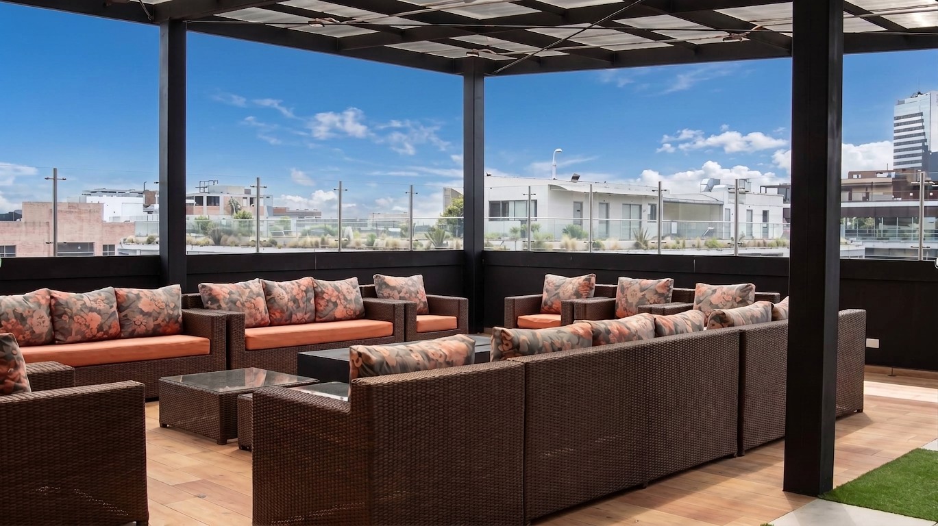 Apartamento en venta en Chico Norte, Bogotá · foto 3 de 15