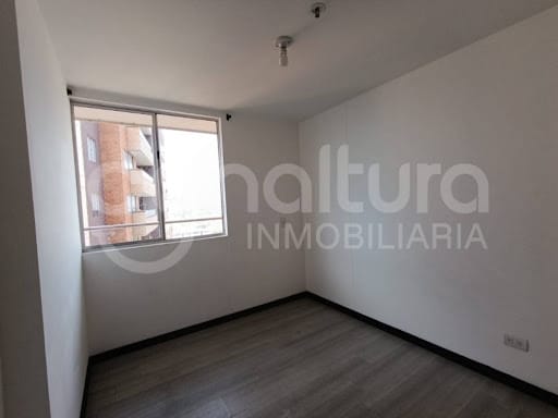 Apartamento de 3 alcobas en arriendo en San German, Medellín, 95 m² · foto 5 de 15