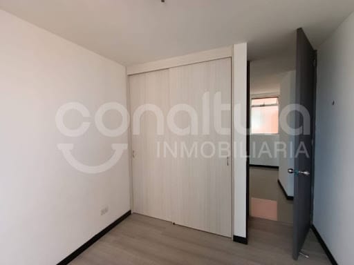 Apartamento de 3 alcobas en arriendo en San German, Medellín, 95 m² · foto 10 de 15