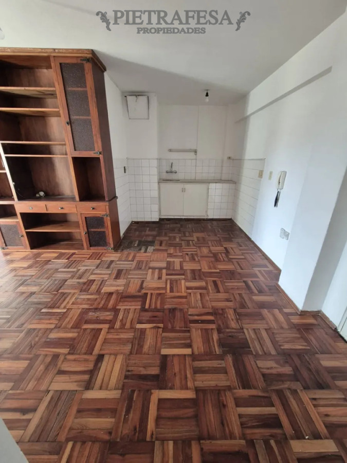 Apartamento en alquiler, 1 dormitorio, 1 baño, balcón. Aguada. · Foto 2