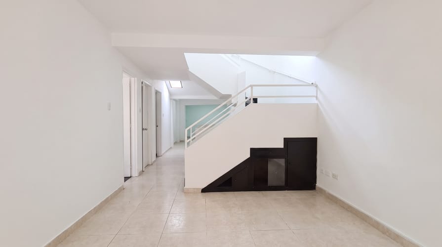 Casa de 3 alcobas en venta en Barzal Bajo Sur, Villavicencio, 200 m² · foto 5 de 9
