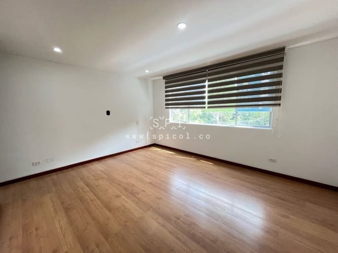 Apartamento de 3 alcobas en arriendo en Loma De Las Brujas, Envigado, 116 m² · foto 17 de 21