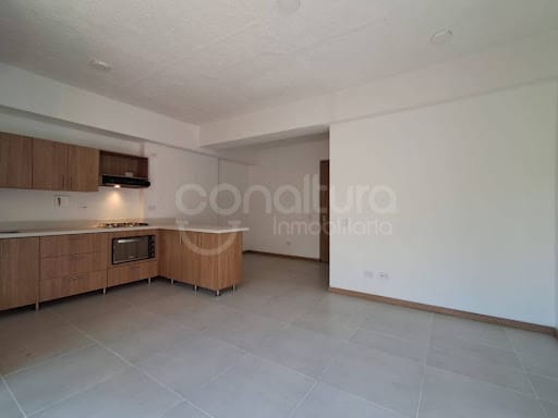 Apartamento de 3 alcobas en venta en Chile, La Estrella, 79 m² · foto 3 de 15