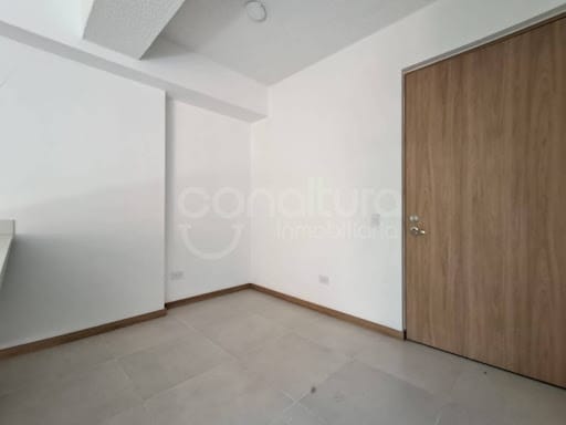 Apartamento de 3 alcobas en venta en Chile, La Estrella, 79 m² · foto 7 de 15