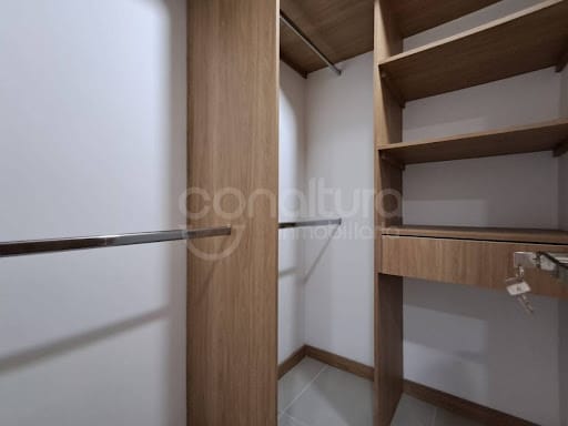 Apartamento de 3 alcobas en venta en Chile, La Estrella, 79 m² · foto 13 de 15