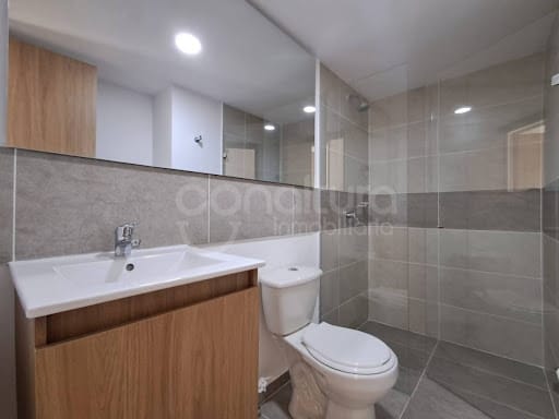Apartamento de 3 alcobas en venta en Chile, La Estrella, 79 m² · foto 14 de 15