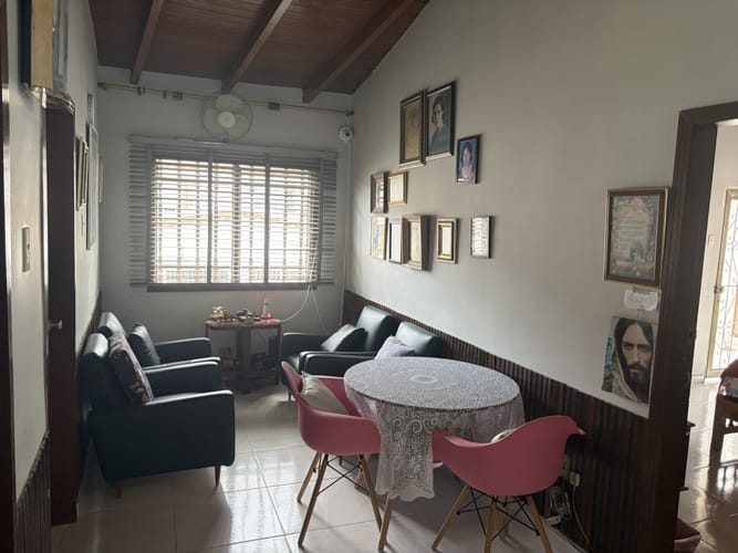 Casa de 5 alcobas en venta en Los Pinos, Bucaramanga, 210 m² · foto 9 de 18