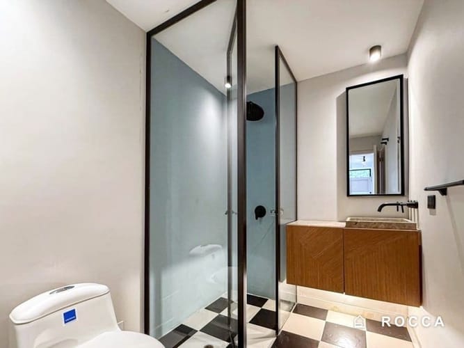 Apartamento de 2 alcobas en arriendo en Santa Barbara, Bogotá, 200 m² · foto 7 de 11