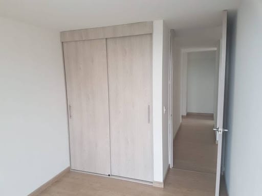 Apartamento de 3 alcobas en venta en Sosiego Sur, Bogotá, 90 m² · foto 10 de 24