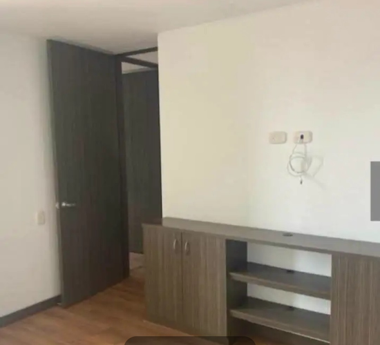 Apartamento de 3 alcobas en venta en Hayuelos, Bogotá, 76 m² · foto 4 de 10