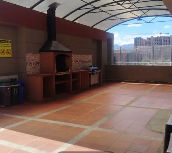 Apartamento de 3 alcobas en venta en Hayuelos, Bogotá, 76 m² · foto 7 de 10