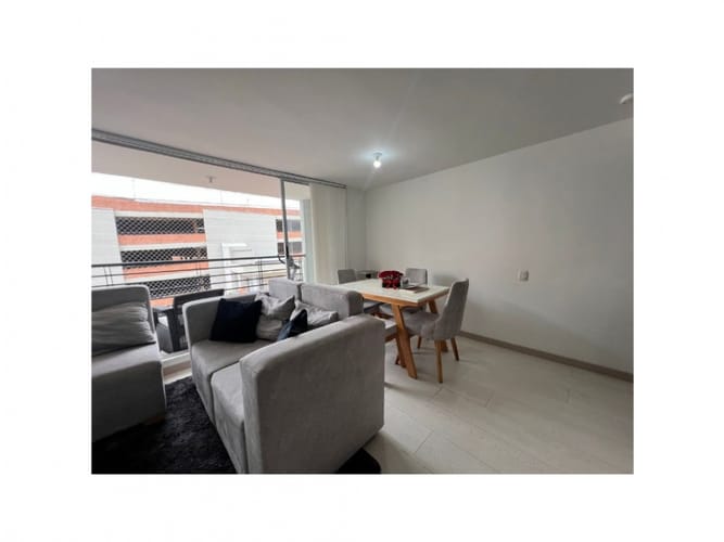 Apartamento de 3 alcobas en venta en Prados Del Mirador, Zipaquirá, 77 m² · foto 4 de 19