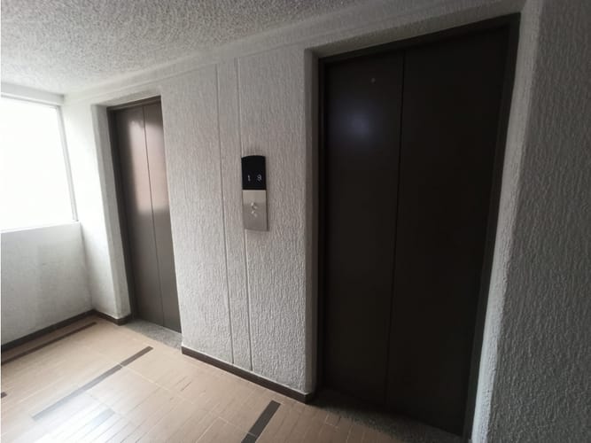 Apartamento de 3 alcobas en venta en La Prosperidad, Madrid, 63 m² · foto 2 de 24