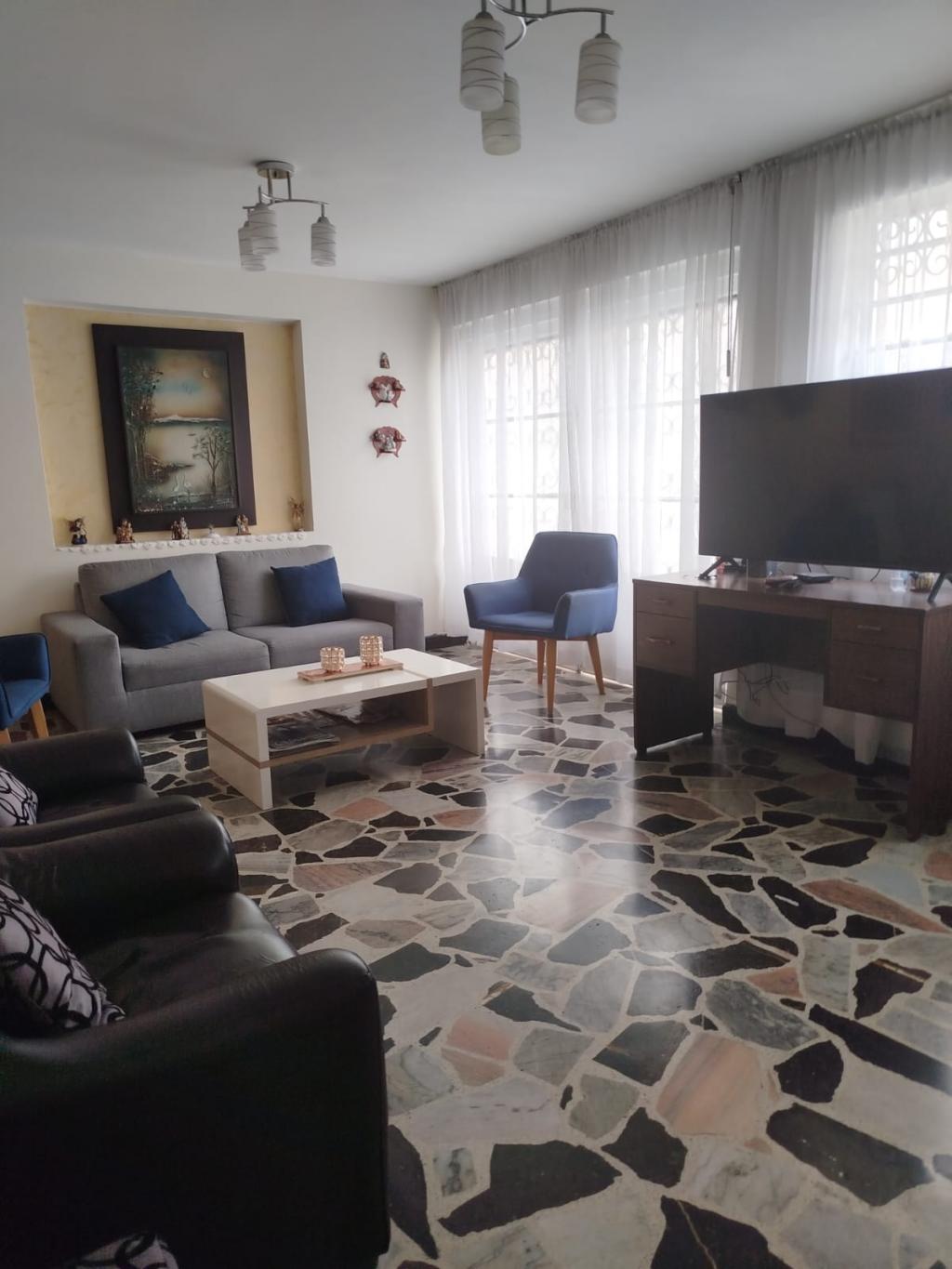 Casa en venta en La Estrada, Bogotá · foto 4 de 16