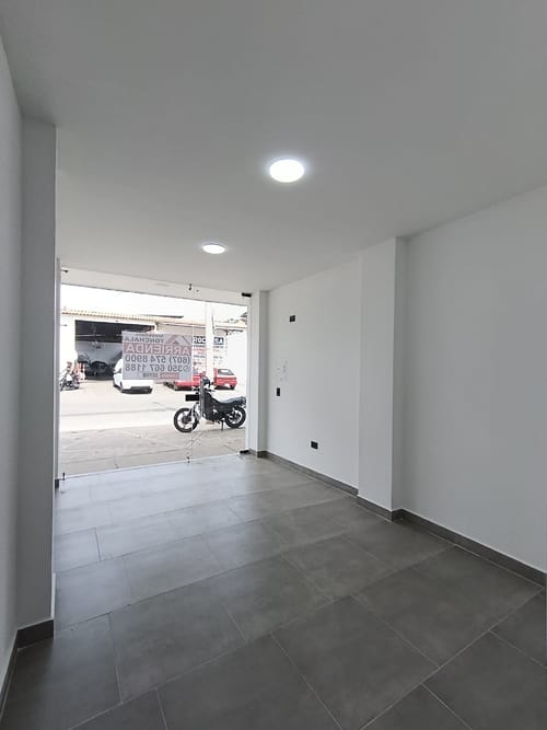 Local en arriendo en Pescadero Colpet, Cúcuta, 21 m² · foto 2 de 3