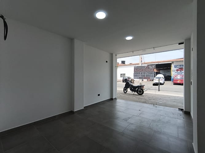 Local en arriendo en Pescadero Colpet, Cúcuta, 21 m² · foto 2 de 3