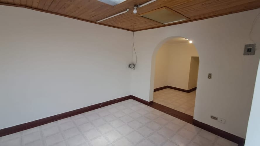 Casa de 4 alcobas en venta en Santa Maria Del Lago, Bogotá, 197 m² · foto 5 de 20
