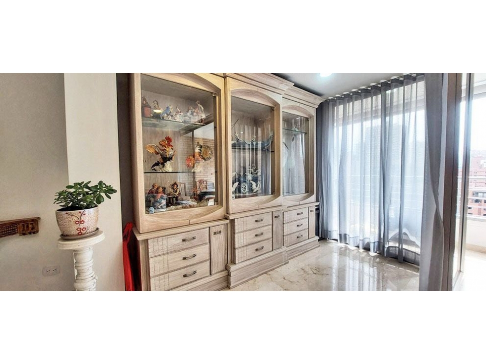 Apartamento en venta en Milla De Oro, Medellín · foto 13 de 23