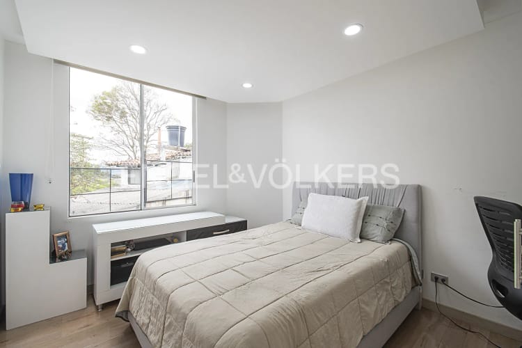 Casa de 3 alcobas en venta en Cerros De Suba, Bogotá, 181 m² · foto 11 de 16