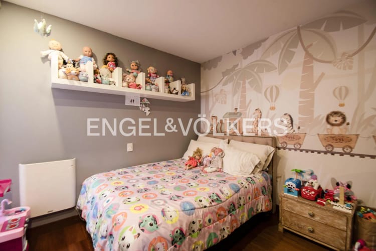 Apartamento de 2 alcobas en venta en Los Rosales, Bogotá, 142 m² · foto 11 de 15