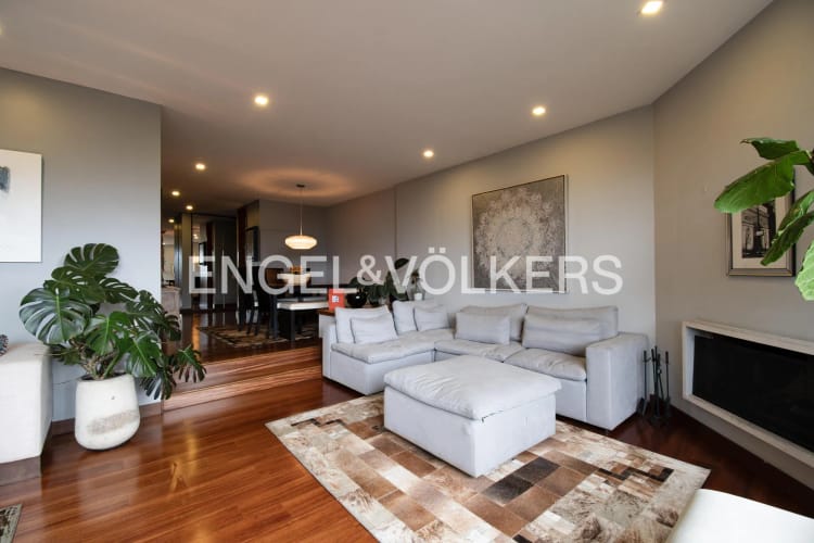Apartamento de 2 alcobas en venta en Los Rosales, Bogotá, 142 m² · foto 4 de 15