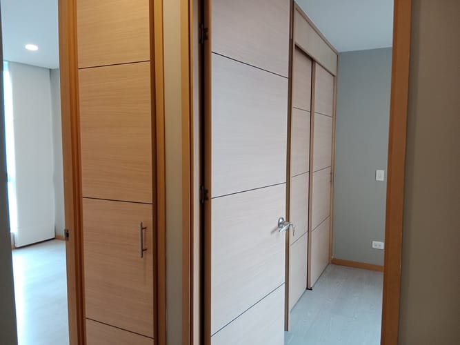 Apartamento de 2 alcobas en arriendo en El Tesoro, Medellín, 100 m² · foto 7 de 24