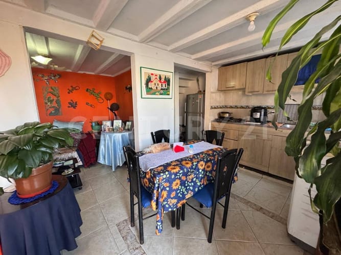 Casa de 3 alcobas en venta en Cr. El Futuro, Soacha, 51 m² · foto 3 de 13