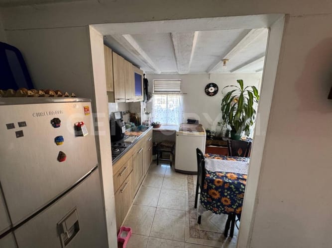 Casa de 3 alcobas en venta en Cr. El Futuro, Soacha, 51 m² · foto 6 de 13