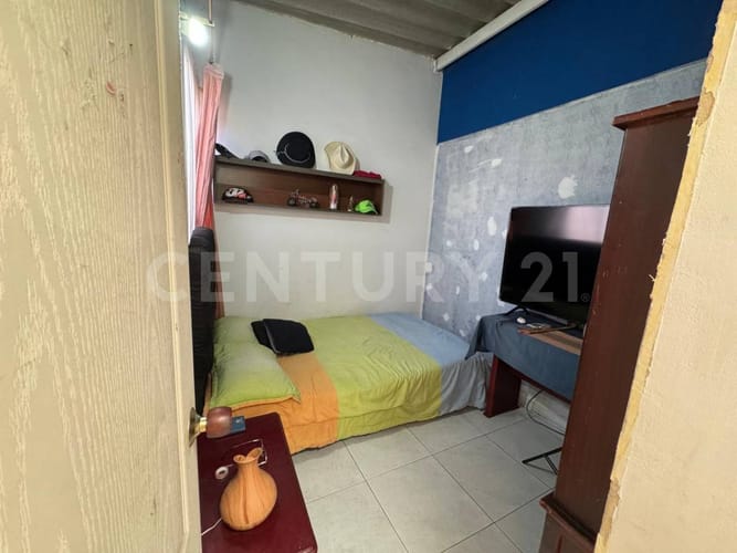 Casa de 3 alcobas en venta en Cr. El Futuro, Soacha, 51 m² · foto 9 de 13
