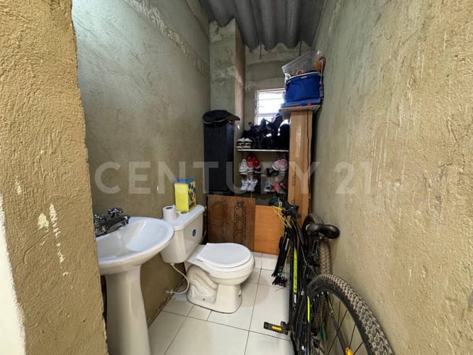 Casa de 3 alcobas en venta en Cr. El Futuro, Soacha, 51 m² · foto 12 de 13