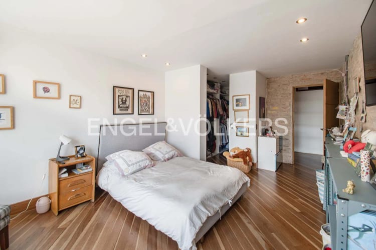 Apartamento de 2 alcobas en venta en Los Rosales, Bogotá, 151 m² · foto 19 de 21